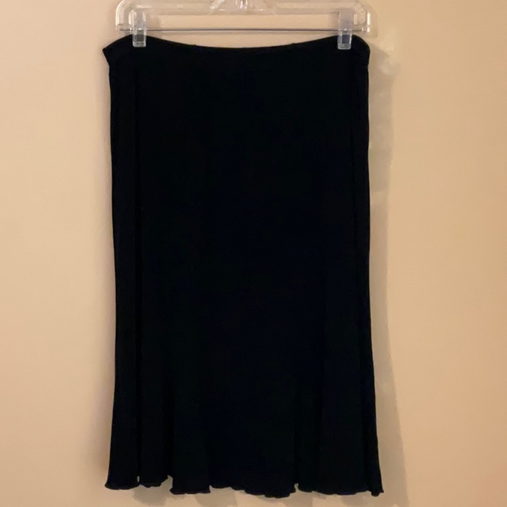 Mirasol Size Large Black Skirt